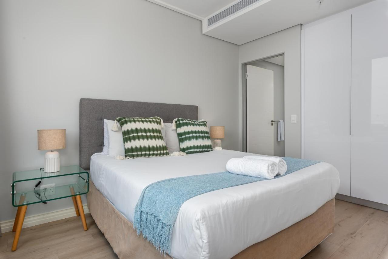 16 On Bree Apartment Cape Town