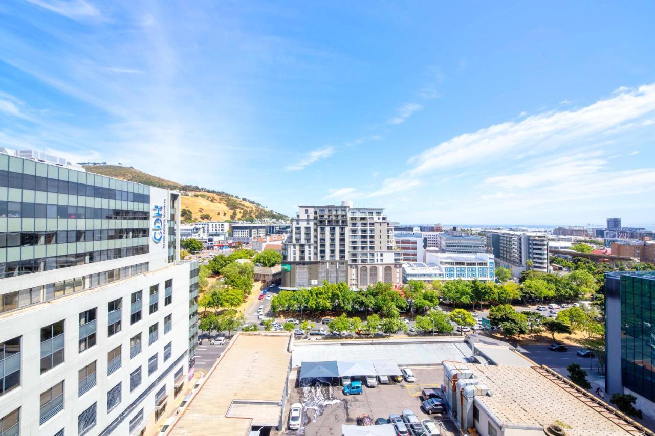 Apartment 16 On Bree Cape Town
